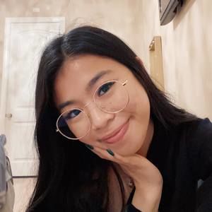 Meet your Posher, Jade